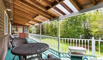141 Embill Dr, Tobyhanna, PA 18610