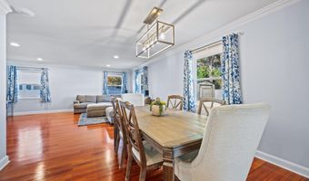 12324 KEMMERTON Ln, Bowie, MD 20715