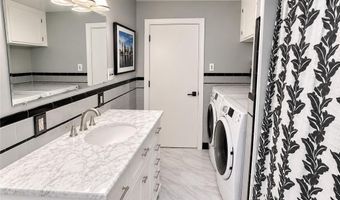 52 Tiffany St, North Providence, RI 02904