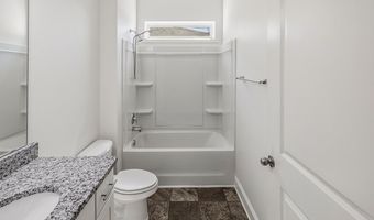 893 Deepwood Ct, Boiling Springs, SC 29316