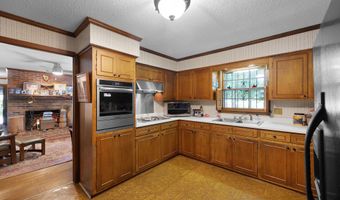405 Neil Sherrod Rd, Bells, TN 38006