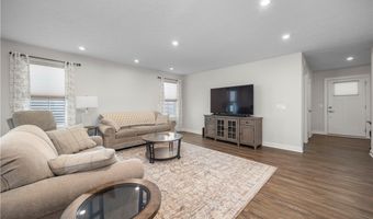 160 Eagle Cir, Amherst, OH 44001