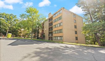 12 VAN DORN 405, Alexandria, VA 22304