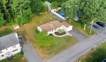 22 Oakland Cir, Abington, MA 02351
