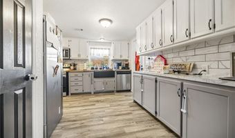 1425 Carbon Plant Rd, Altus, AR 72821
