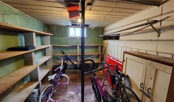 1110 W Oakland Ave, Austin, MN 55912