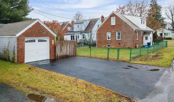 25 Fordham Ct, Albany, NY 12209