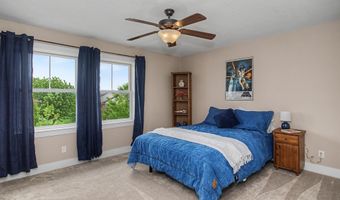 4111 Ballentine Dr, Ames, IA 50010