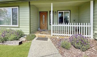 550 VELOPA Ct, Brookings, OR 97415