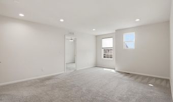 552 Wishing Tree Ln, Ann Arbor, MI 48108