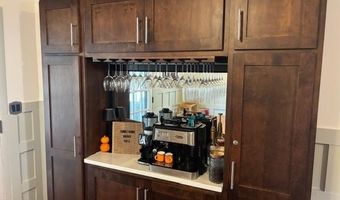 1704 Linden Ln, Atchison, KS 66002