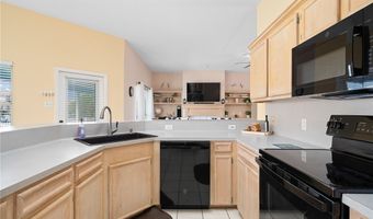 1025 Pompano Dr, Aransas Pass, TX 78336