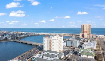 400 Deal Lake Dr 6G, Asbury Park, NJ 07712