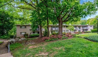 7717 DONNYBROOK Ct 103, Annandale, VA 22003