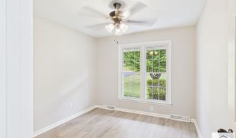 310 Dalewood Dr, Bassett, VA 24055