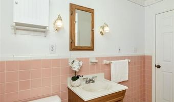 8422 Niver Ave, Allen Park, MI 48101