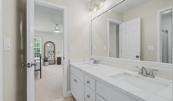 31 Rocky Brook Ct, Acworth, GA 30101