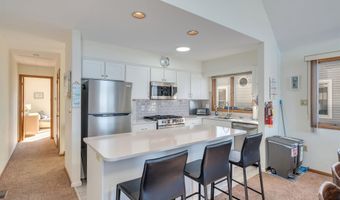 383 39th St West, Avalon, NJ 08202