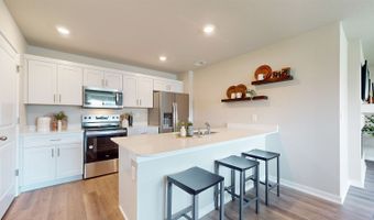 1304 NE COUNTRY MEADOW Dr, Ankeny, IA 50021