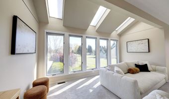 3682 Tanglewood Ct, Ann Arbor, MI 48105