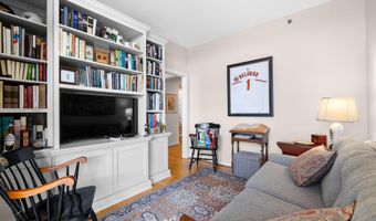 2901 BOSTON St 406, Baltimore, MD 21224