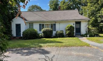 163 Woodside Ave, Cumberland, RI 02864