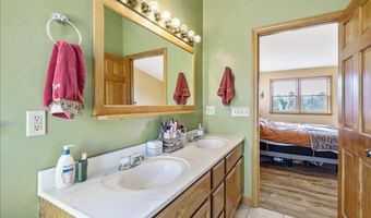3614 Creek Rd, Albany, VT 05820
