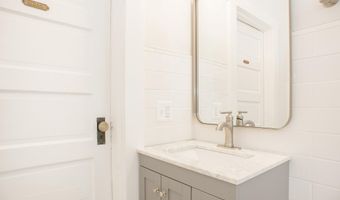 530 FIRST St, Annapolis, MD 21403