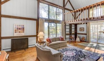 16 Kilroy Rd, Andover, NJ 07860