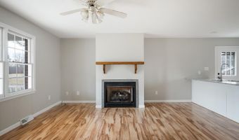 2365 Police Tower Rd, Appomattox, VA 24522