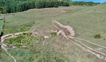 Bennett Mountain Road, Alderson, WV 24910