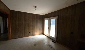 110 Glover St, Atwood, TN 38220