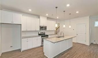124 Bryon Ln, Acworth, GA 30102