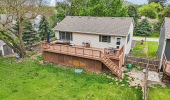 40511 N Minena St, Antioch, IL 60002