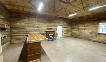 17529 St Highway U, Ava, MO 65608