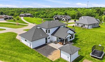 2985 127th Dr, Amana, IA 52203
