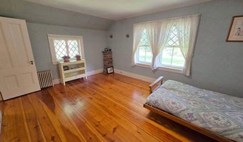 49 Tyler St, Brattleboro, VT 05301
