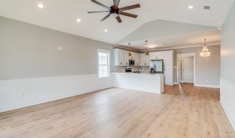 4167 Nineteenth St, Bay St. Louis, MS 39520