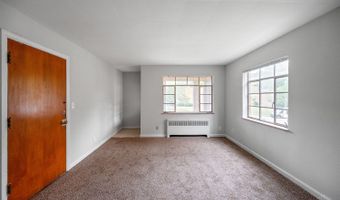 5855 Lathrop Pl, Cincinnati, OH 45224