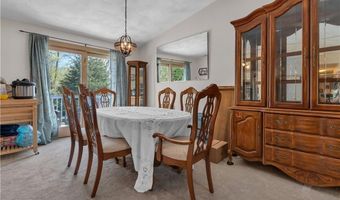 15 Driftwood Dr, Coventry, RI 02816