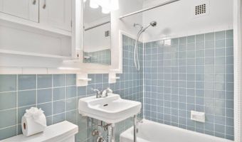 305 C St NE #210, Washington, DC 20002
