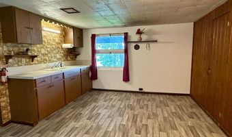 1201 Frank Hall Dr, Albert Lea, MN 56007
