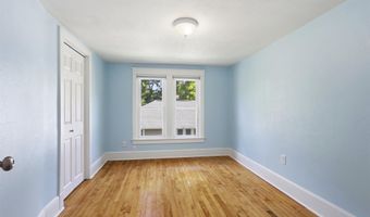 1126 W HARRIS St, Appleton, WI 54914