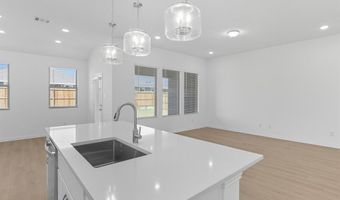 752 Waterhouse Lake Dr, Anna, TX 75409