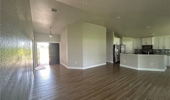 2412 NW 8th Pl, Cape Coral, FL 33993