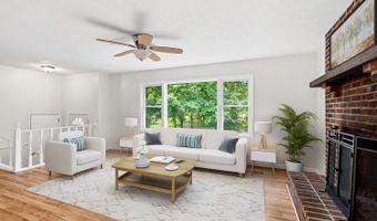 787 Woodlawn Trl, Appomattox, VA 24522