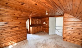 3 HIDDEN Ln, Abington, PA 19001