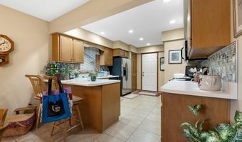 1114 Packard PL Pl, Auburn, IN 46706