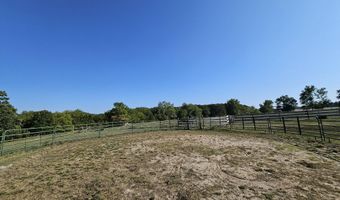 16427 Farm Road 2007, Aurora, MO 65605