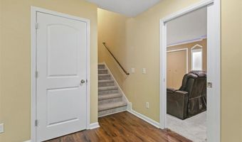 15850 Elmwood Ln, Apple Valley, MN 55124